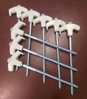 Screw in Pegs